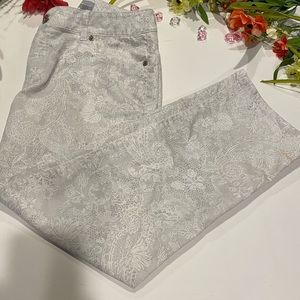 Chico’s Platinum Ankle Lace look